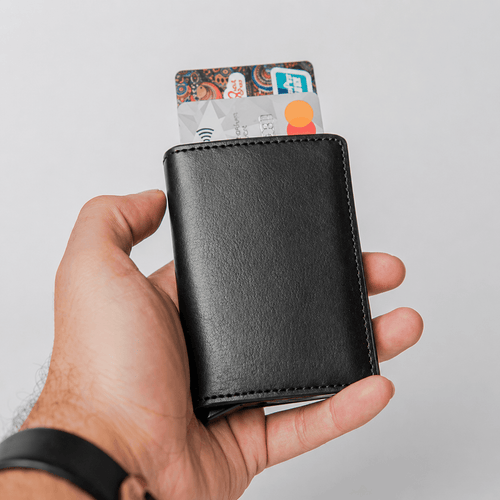 Elegant Black Wallet for Men with Slim RFID Card Holder